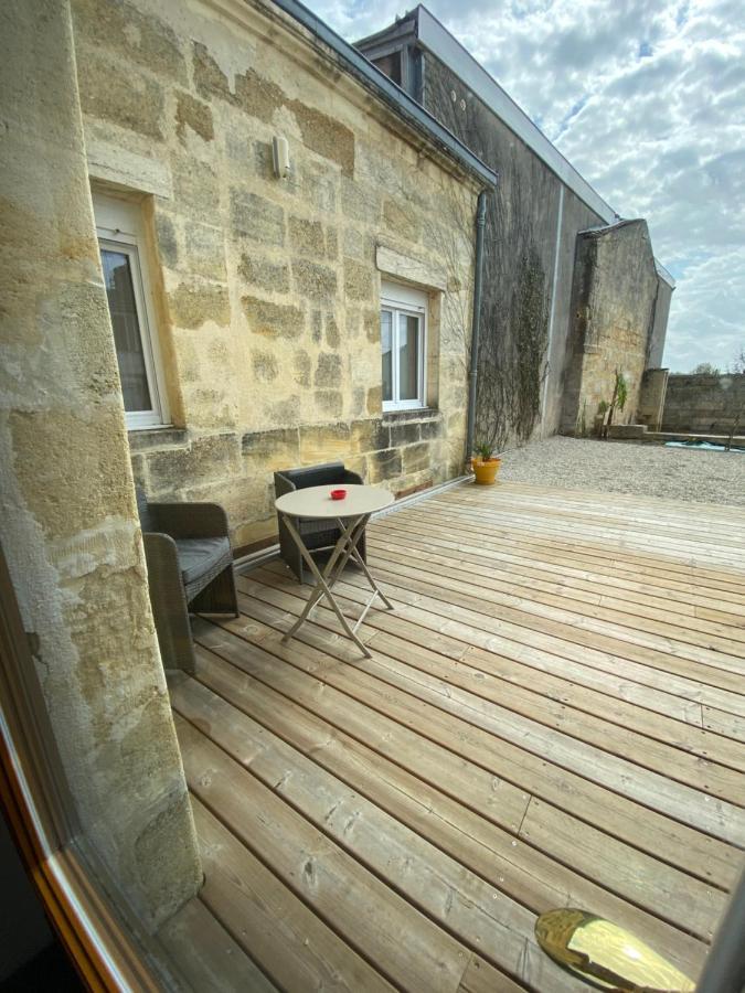 La Beycheliere Hotel Saint-Julien-Beychevelle Exterior photo